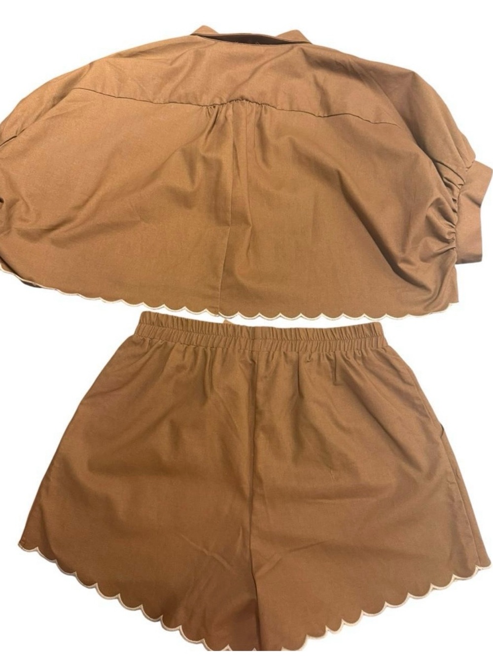 Vestique brown two-piece set. - Picture 2 of 5